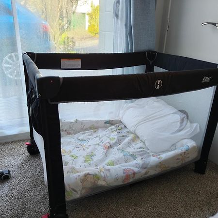 2 Bedroom Guest Suite In North Shore オークランド エクステリア 写真